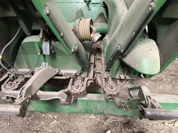 2010 John Deere 612C Header Corn Head