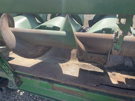 2010 John Deere 612C Header Corn Head