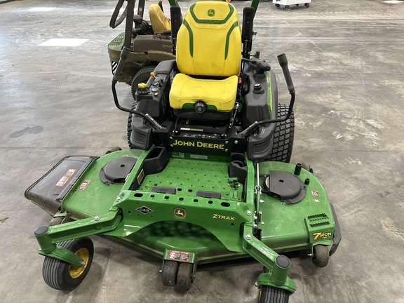 2023 John Deere Z970R Mower/Zero Turn