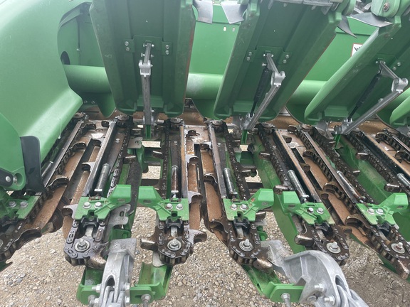 2018 John Deere 718C Header Corn Head