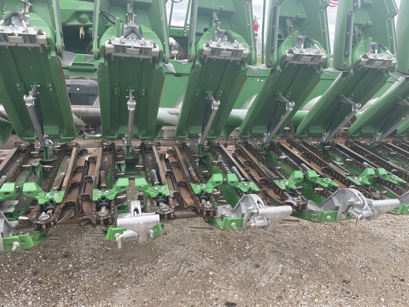 2018 John Deere 718C Header Corn Head