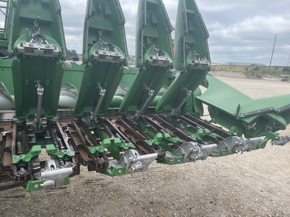 2018 John Deere 718C Header Corn Head