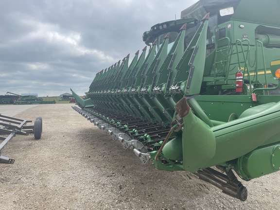 2018 John Deere 718C Header Corn Head