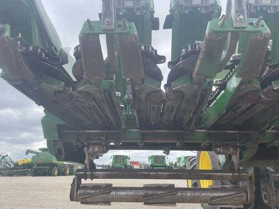 2018 John Deere 718C Header Corn Head