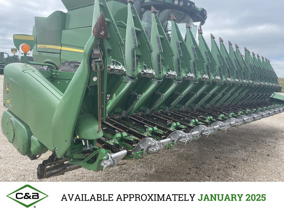 2018 John Deere 718C Header Corn Head