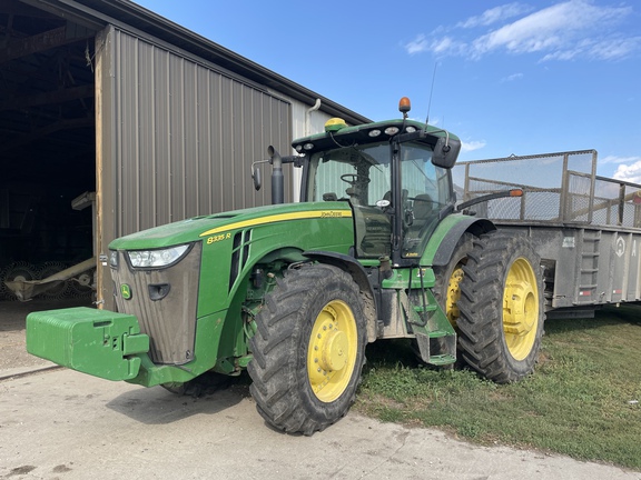 2012 John Deere 8335R Tractor