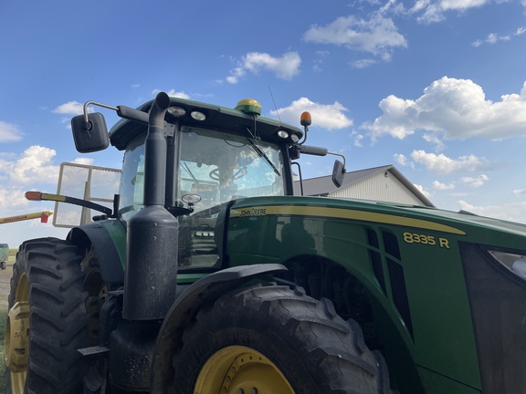 2012 John Deere 8335R Tractor