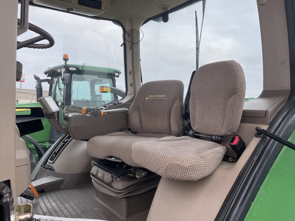 2012 John Deere 8335R Tractor