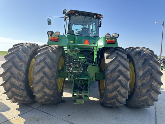 2010 John Deere 9430 Tractor 4WD