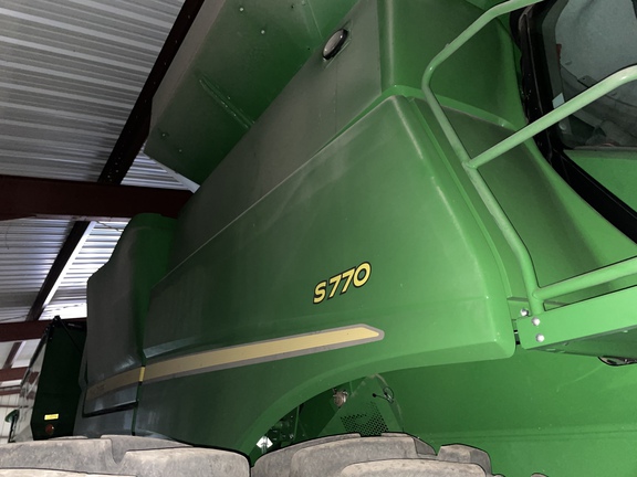 2024 John Deere S770 Combine