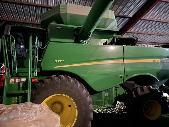 2024 John Deere S770 Combine