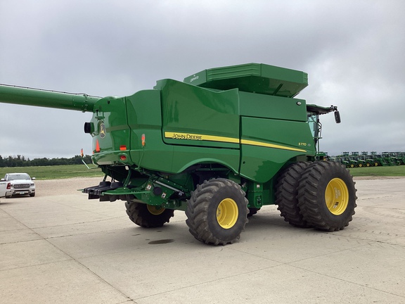 2024 John Deere S770 Combine