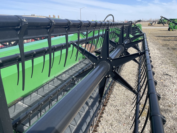 2013 John Deere 640FD Header Combine