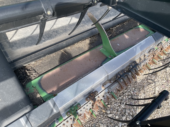 2013 John Deere 640FD Header Combine