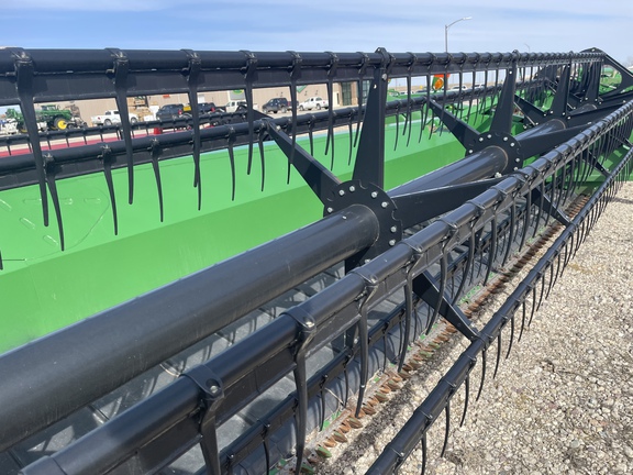 2013 John Deere 640FD Header Combine