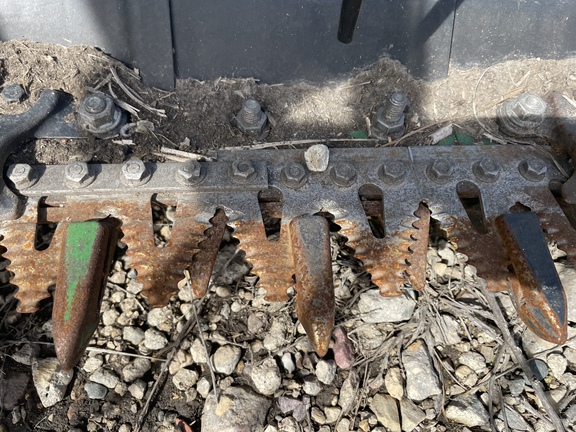 2013 John Deere 640FD Header Combine