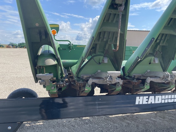 2009 John Deere 608C StalkMaster Header Corn Head