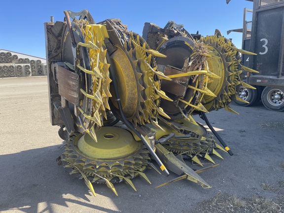 2023 John Deere 772 Header Forage