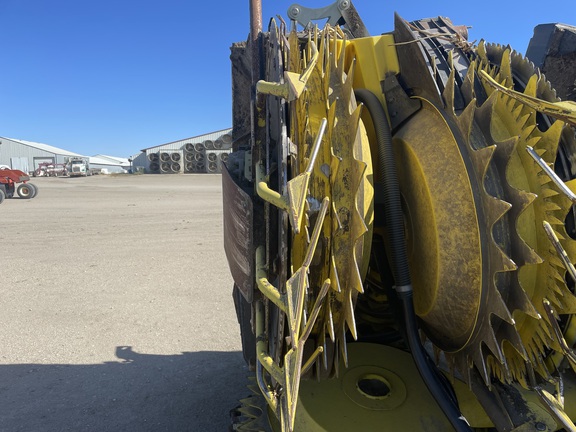 2023 John Deere 772 Header Forage