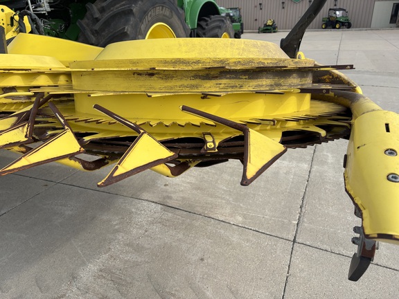 2023 John Deere 772 Header Forage