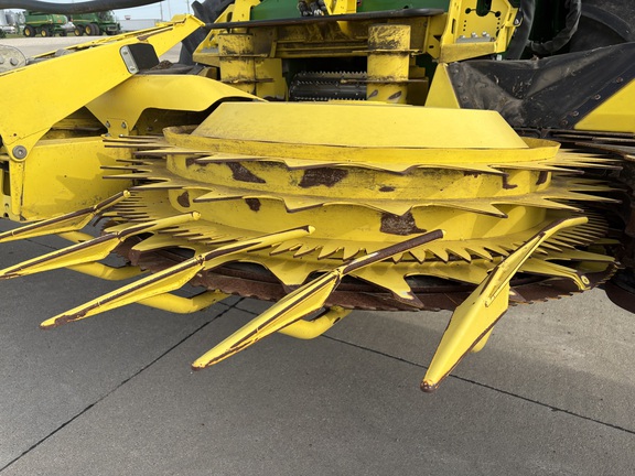 2023 John Deere 772 Header Forage