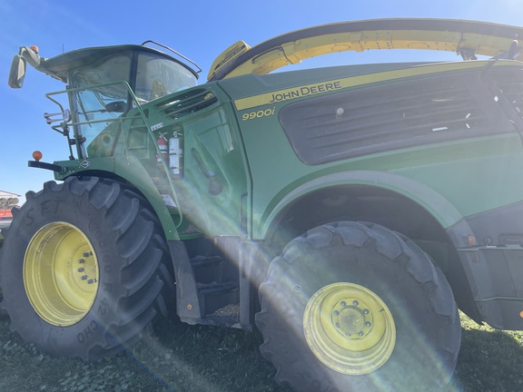 2023 John Deere 9900 Forage Harvester