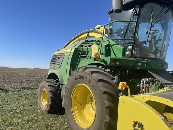 2023 John Deere 9900 Forage Harvester