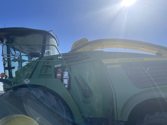 2023 John Deere 9900 Forage Harvester