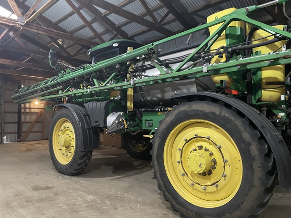 2017 John Deere R4045 Sprayer/High Clearance