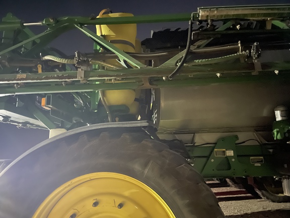 2016 John Deere R4045 Sprayer/High Clearance