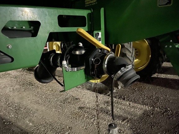 2016 John Deere R4045 Sprayer/High Clearance