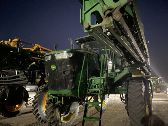 2016 John Deere R4045 Sprayer/High Clearance