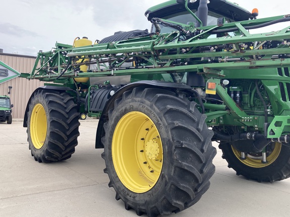 2016 John Deere R4045 Sprayer/High Clearance