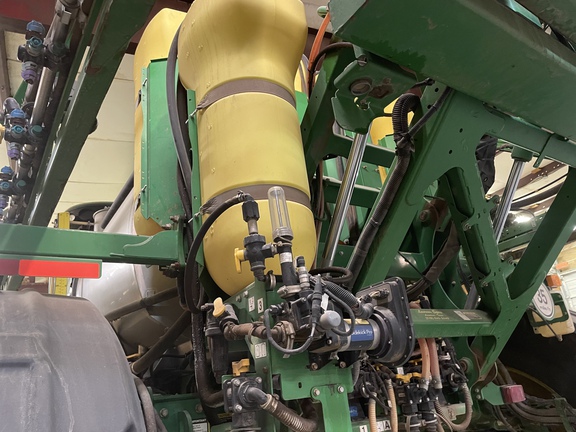 2016 John Deere R4045 Sprayer/High Clearance