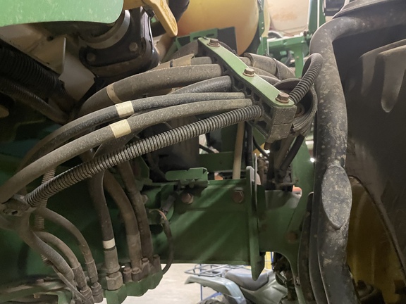 2016 John Deere R4045 Sprayer/High Clearance