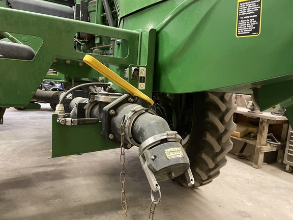 2016 John Deere R4045 Sprayer/High Clearance