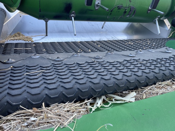 2019 John Deere 735FD Header Combine