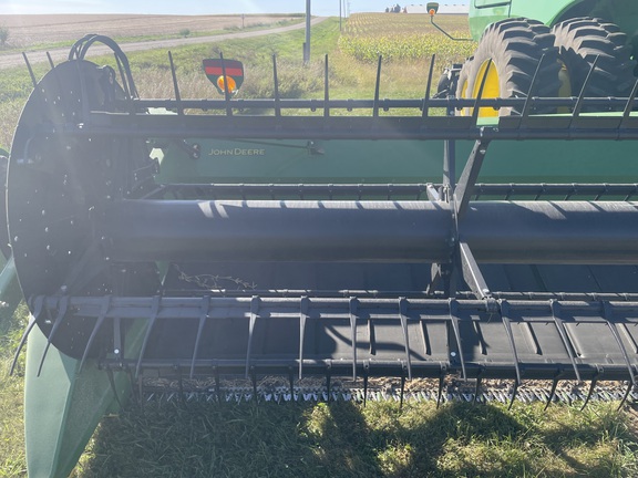 2014 John Deere 635FD Header Combine