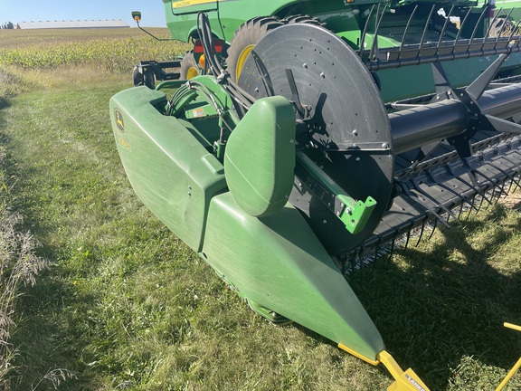 2014 John Deere 635FD Header Combine