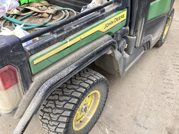 2024 John Deere XUV 835R ATV
