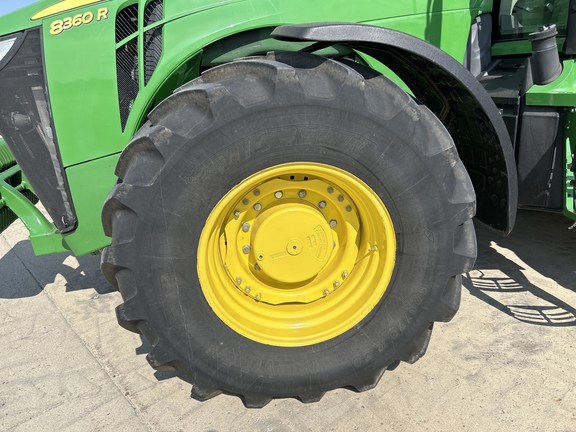 2012 John Deere 8360R Tractor