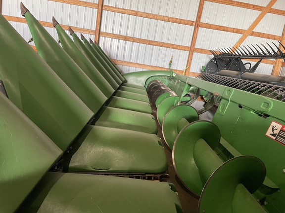 2014 John Deere 608C Header Corn Head