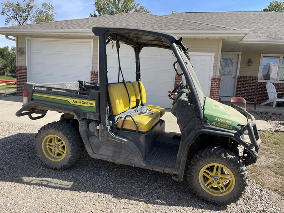 2022 John Deere XUV 835M ATV