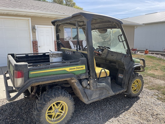 2022 John Deere XUV 835M ATV