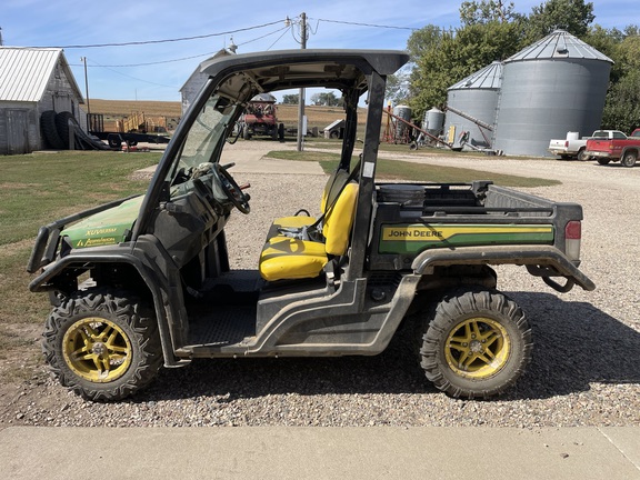 2022 John Deere XUV 835M ATV