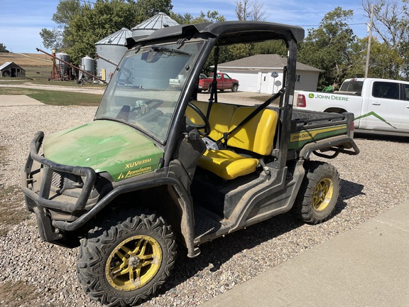 2022 John Deere XUV 835M ATV