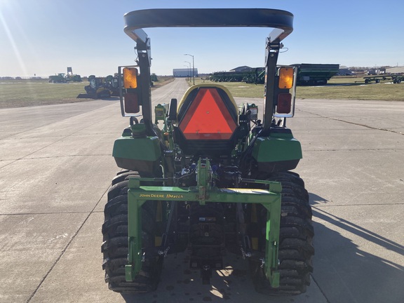 2020 John Deere 2032R Tractor Compact