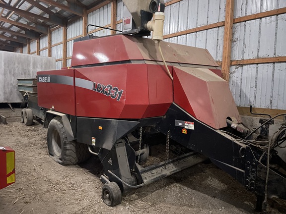 2002 Case IH LBX331 Baler/Big Square