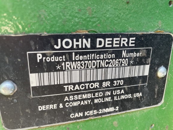 2022 John Deere 8R 370 Tractor