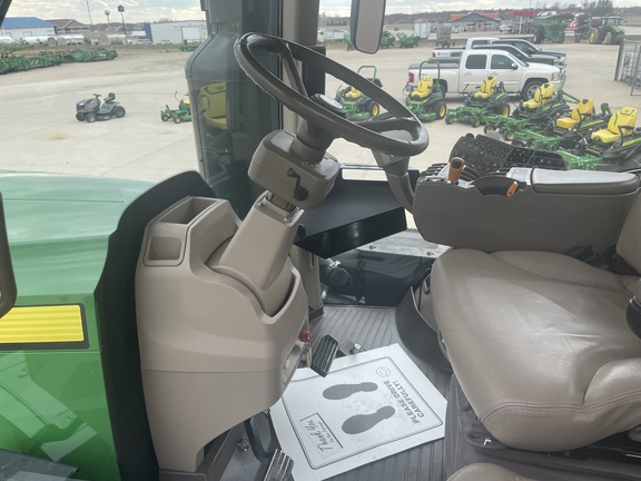 2014 John Deere 9560R Tractor 4WD